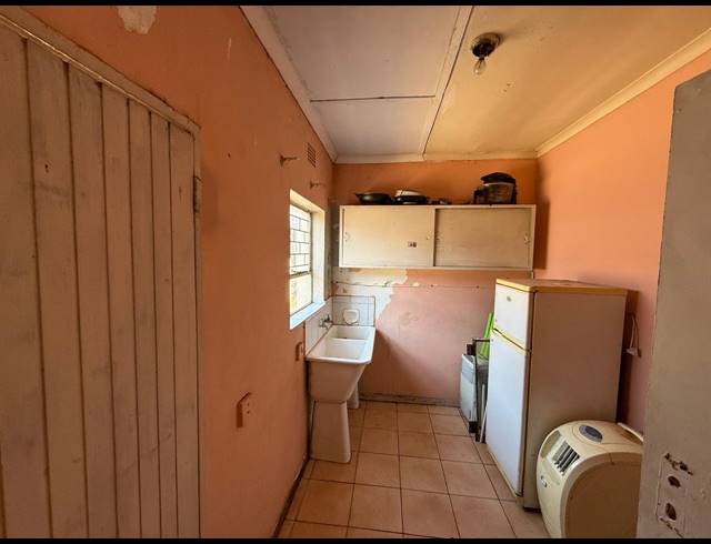 3 BEDROOM HOUSE FOR SALE IN VANDERBIJLPARK CE 3